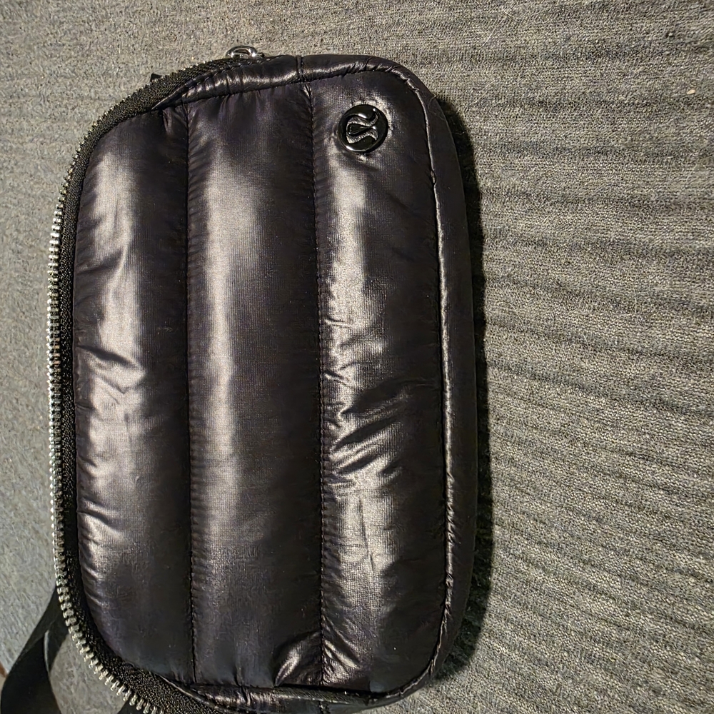 Black Quilted Men's Bag